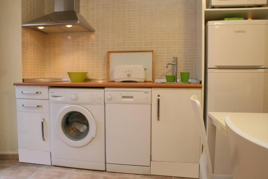 Apartamentos Caces Extérieur photo