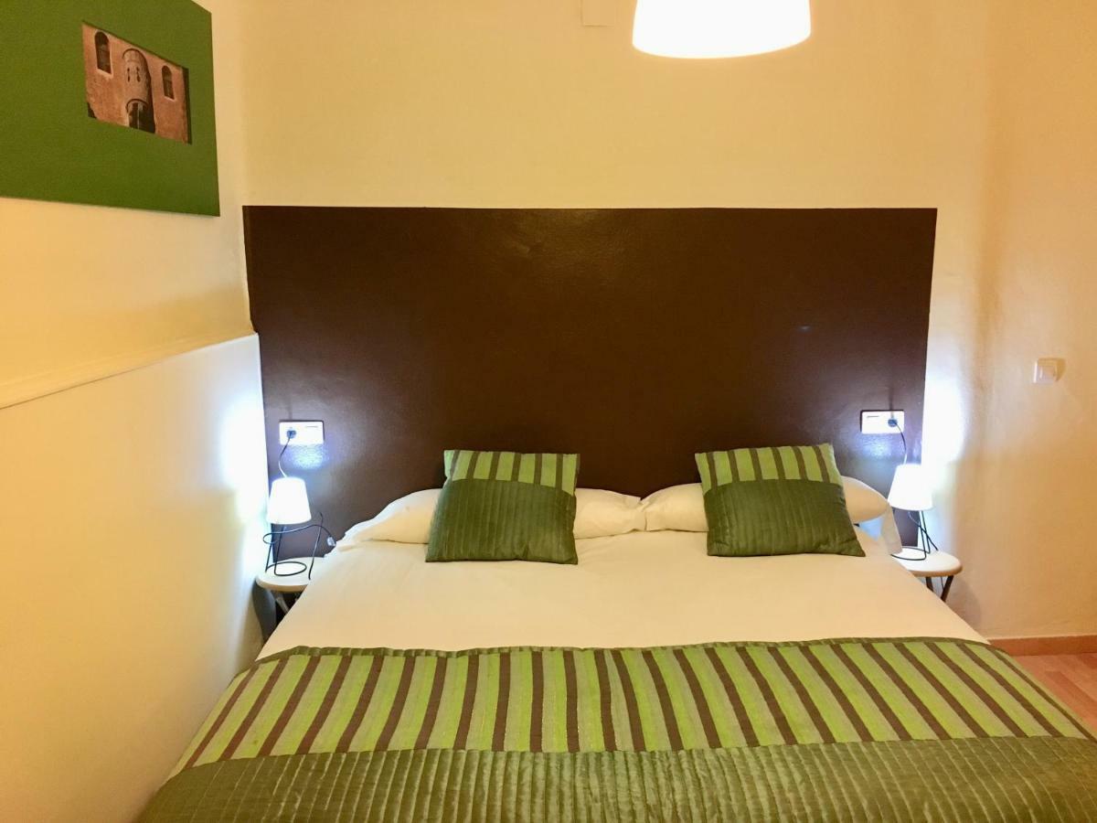 Apartamentos Caces Extérieur photo