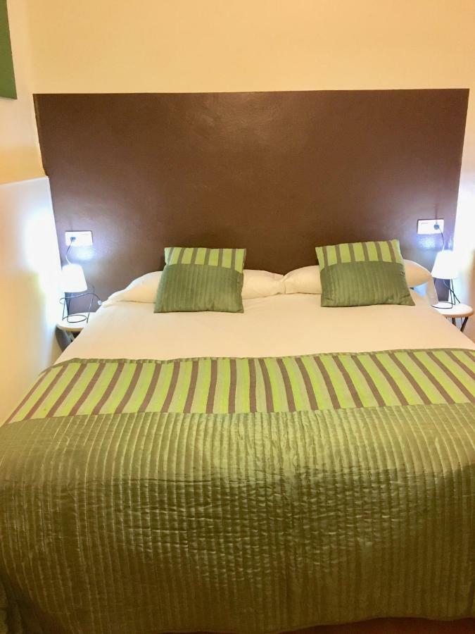Apartamentos Caces Extérieur photo